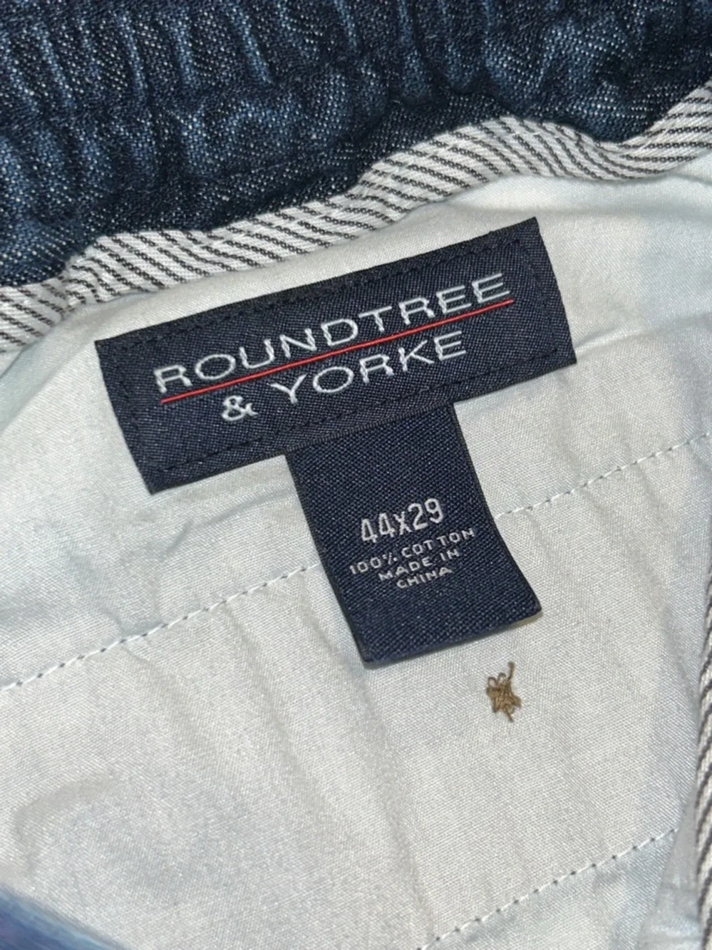 NWT Roundtree & York 44 x 29 pleated denim dress pants